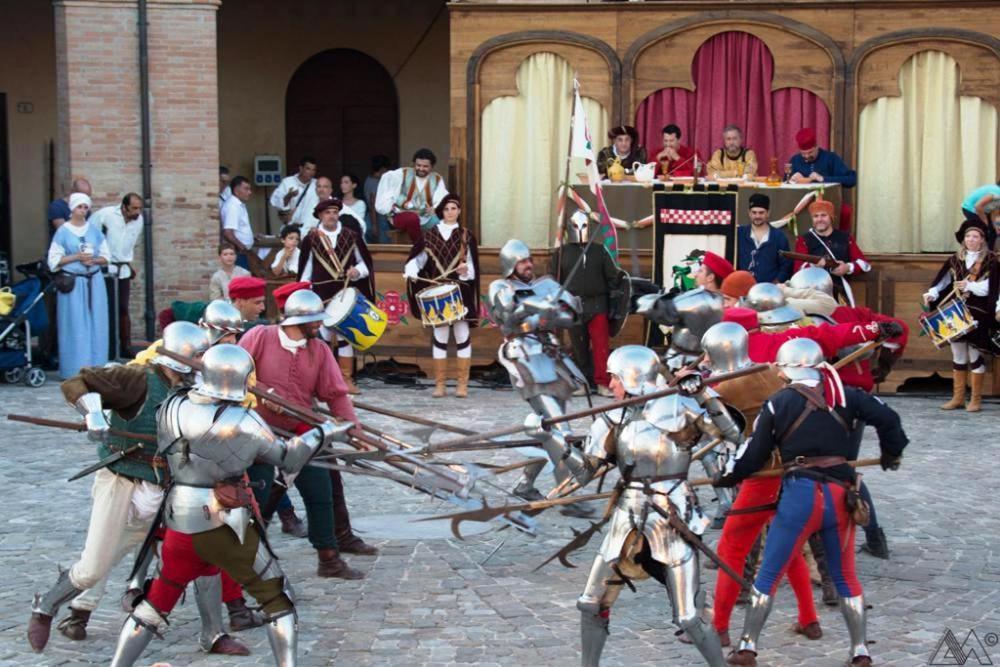 Ca' Perucci Vendégház Urbino Kültér fotó